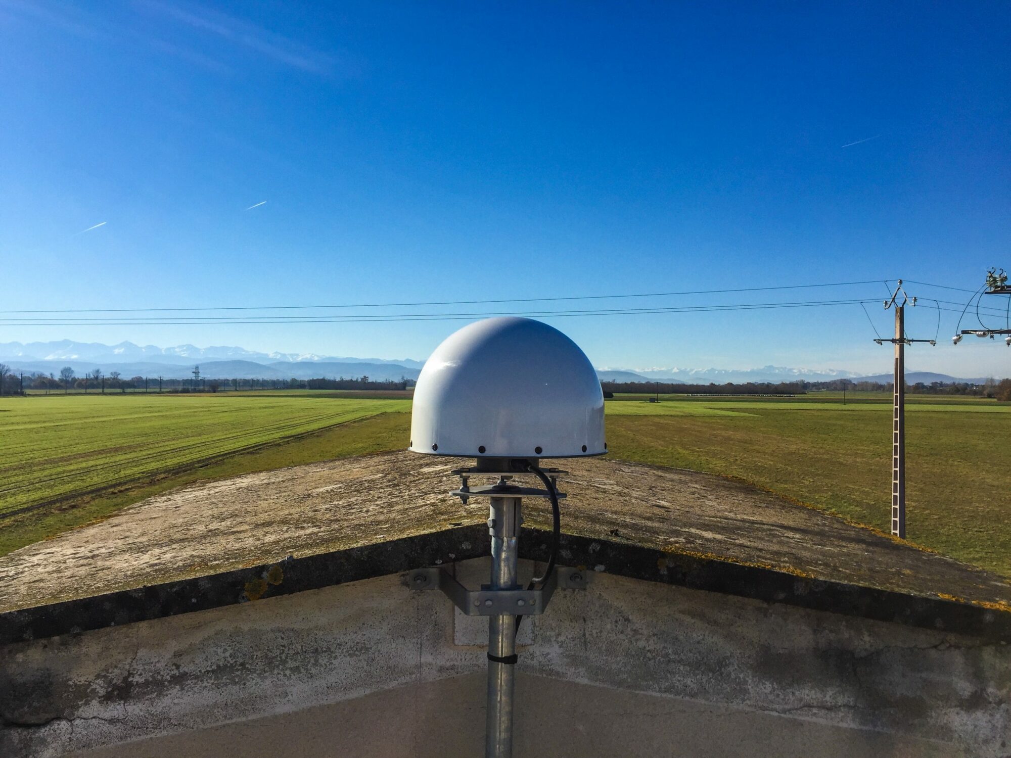 Comment Fonctionnent Les Stations Permanentes GNSS C O R S TERIA